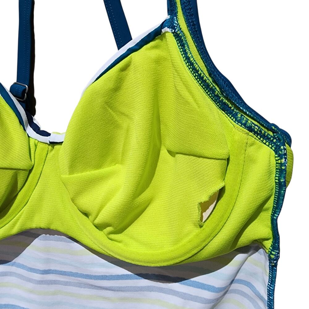 Title Nine - image 7